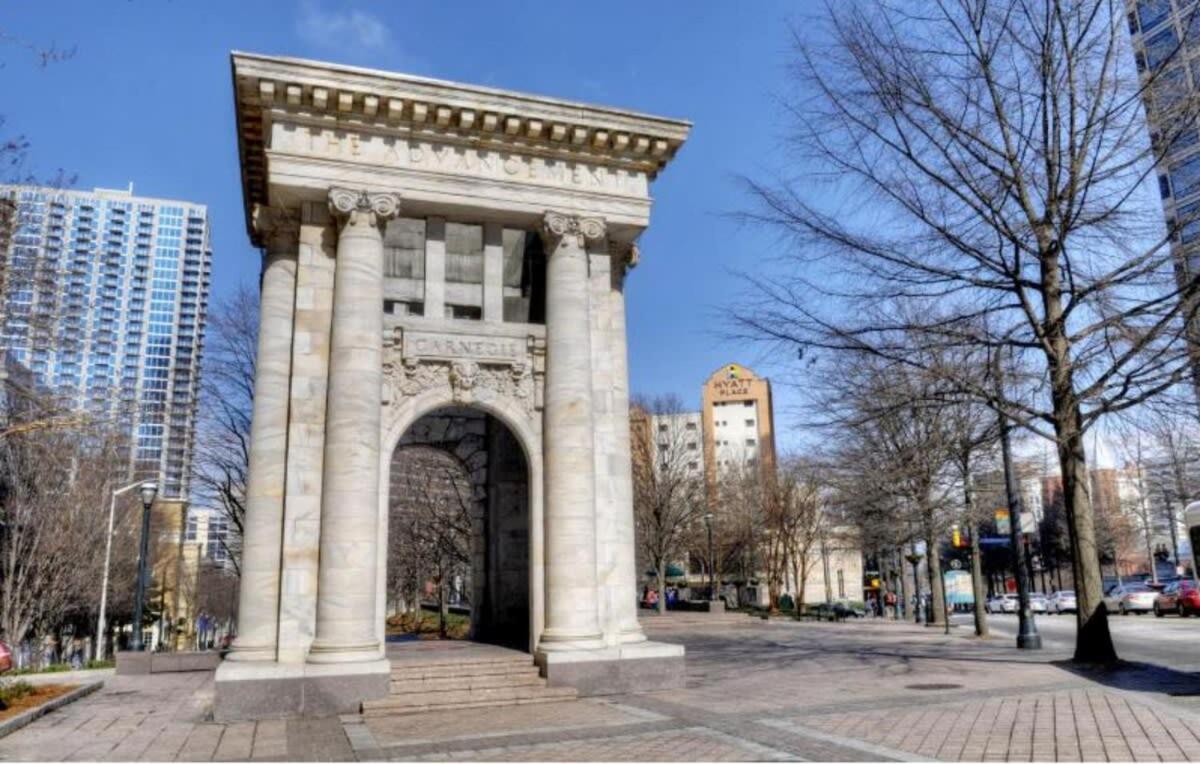 Downtown! Private Balcony! 24 Concierge! Pt11H Διαμέρισμα Ατλάντα Εξωτερικό φωτογραφία